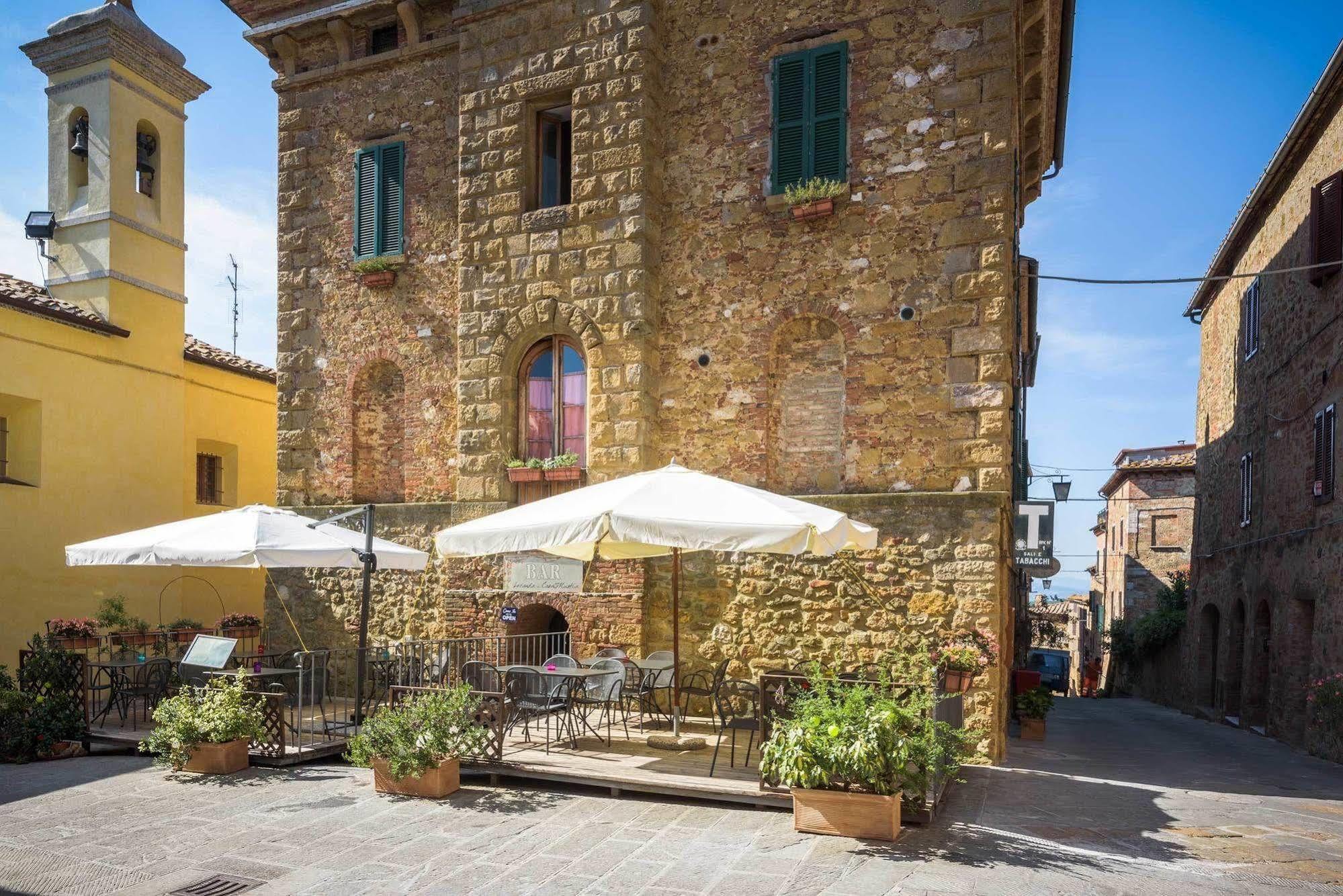 Locanda Di Casalmustia Castelmuzio Exterior photo